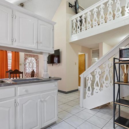 Shaw Park Gem Apt 12D Ocho Rios Exterior photo