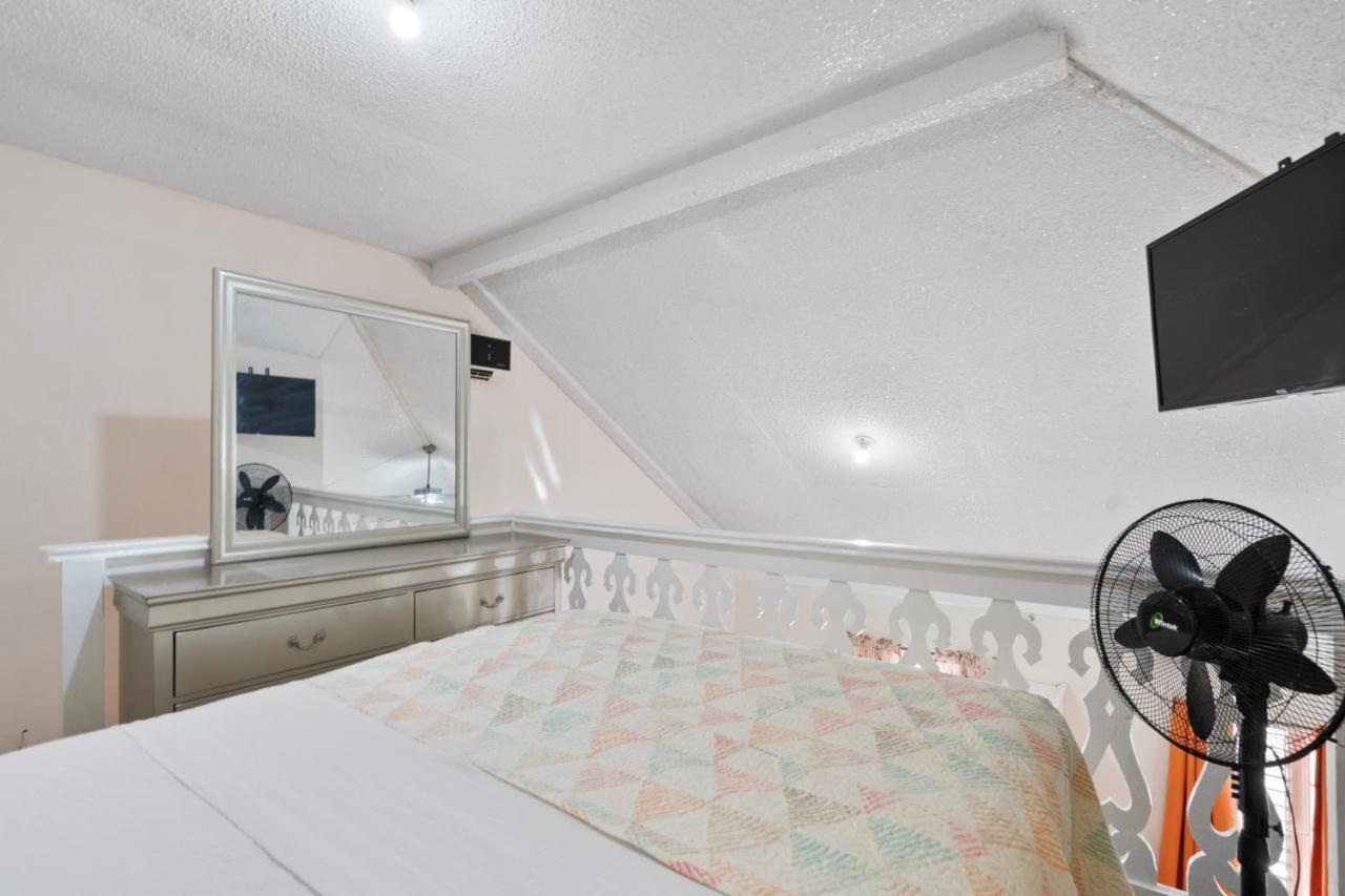Shaw Park Gem Apt 12D Ocho Rios Exterior photo